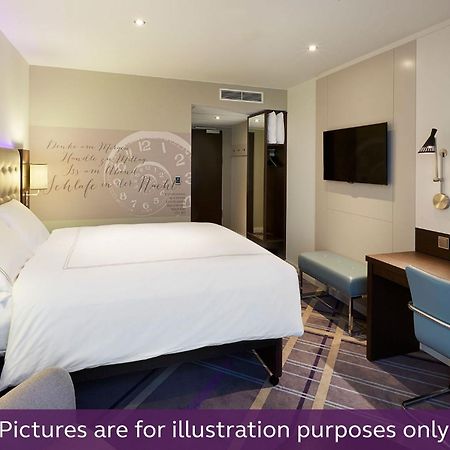 Premier Inn Duesseldorf City Centre 外观 照片