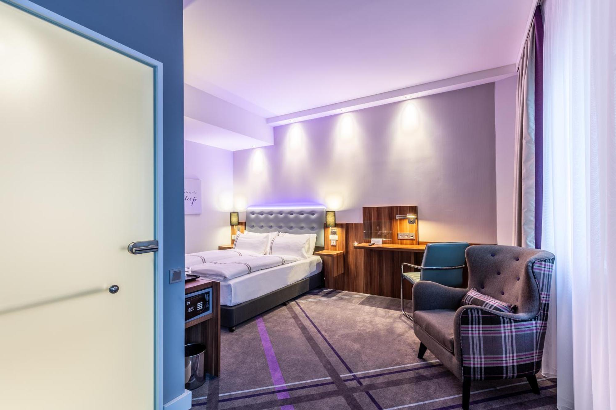 Premier Inn Duesseldorf City Centre 外观 照片