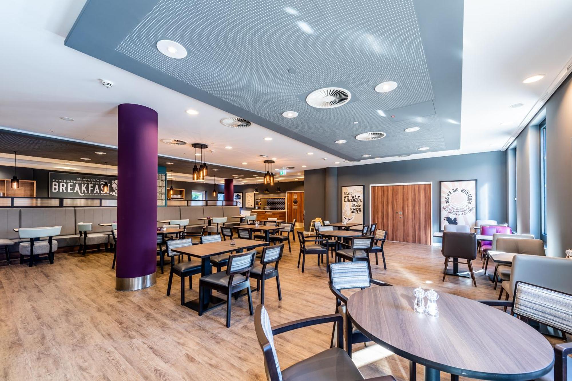 Premier Inn Duesseldorf City Centre 外观 照片