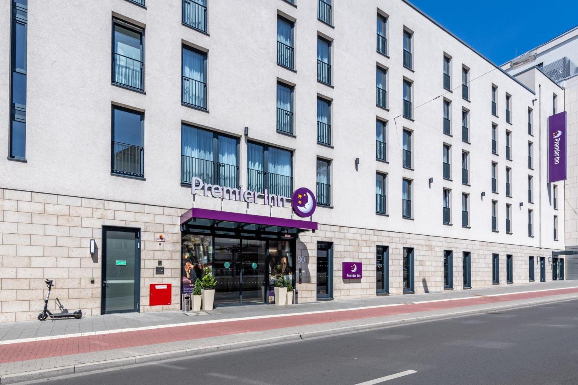 Premier Inn Duesseldorf City Centre 外观 照片